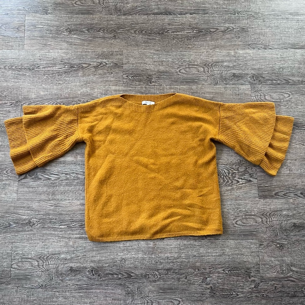 Madewell Bell Sleeve Sweater in Mustard Yellow size XS